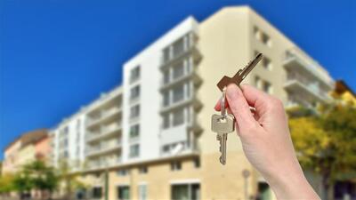 Yetkisiz emlakçılara ceza