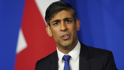 Hakkındaki ırkçı ifadelere tepki gösterdi