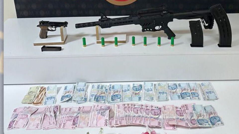 Elazığ'da uyuşturucu operasyonu: 2 tutuklama