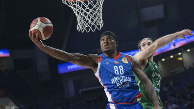 Anadolu Efes'te ayrılık!