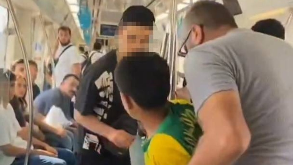 Marmaray'da çocuklar arasında bıçaklı kavga