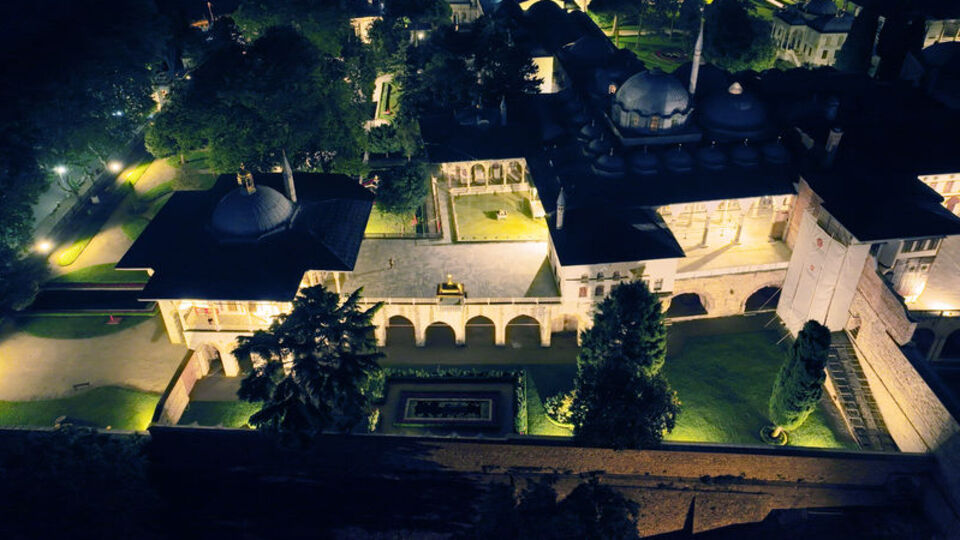 Topkapı Sarayı'nda ilk kez gece turları başladı