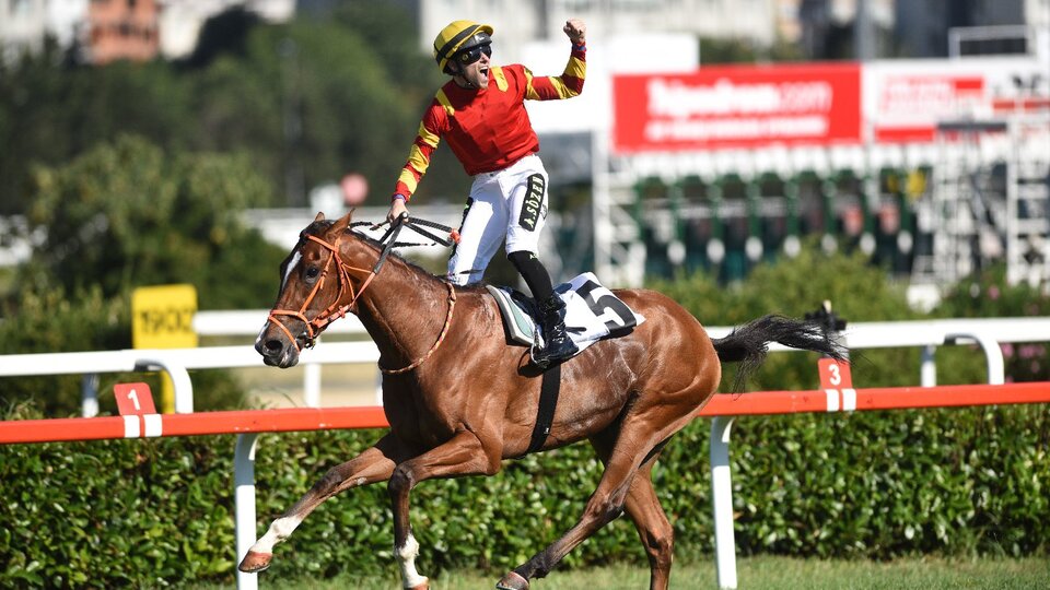 Gazi Koşusu'nda zafer Dragon Flame'in!