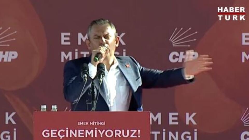 Özel'den hükümete gri liste tepkisi