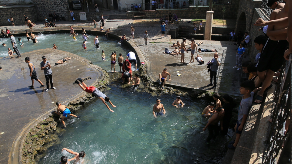 Sıcak hava tırmanıyor