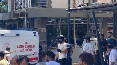 İzmir'de binada patlama! 5 kişi hayatını kaybetti