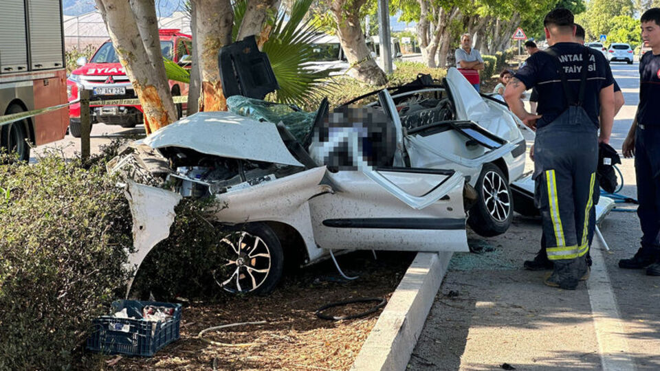 Anne, baba ve kızları... Bir aile yok artık!