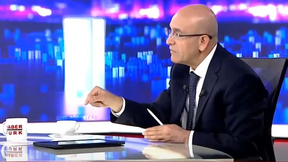 Bakan Şimşek'ten vergi açıklaması