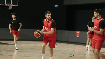 12 Dev Adam, İstanbul etabını tamamladı!