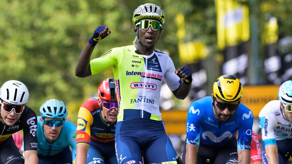 Fransa'da üçüncü etabın galibi Girmay!