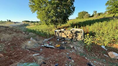 Bilecik'te kontrolden çıkan araç takla attı