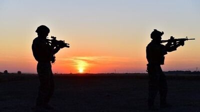 Irak ve Suriye'de 13 terörist etkisiz