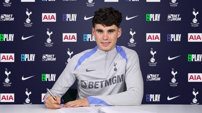 Tottenham, Archie Gray'i renklerine bağladı