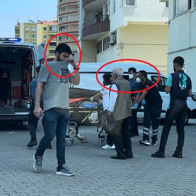 Kötü koku ihbarından ceset çıktı! Eve giren sağlık ekibi fenalaştı