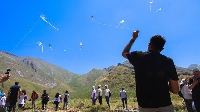Han Yaylası'nda bir baba-oğul