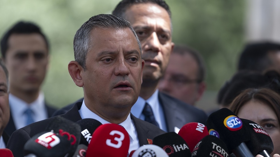 Özgür Özel'den erken seçim çağrısı