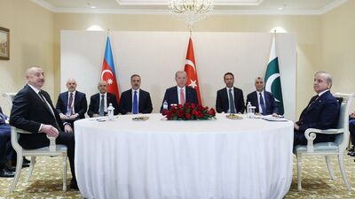 Astana'da üçlü zirve