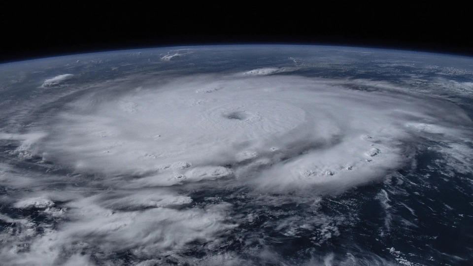 Karayipler'i kasırga vurdu