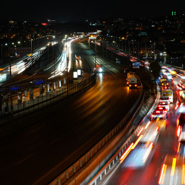 Haliç'teki orta köprünün Kadıköy istikameti kapatıldı