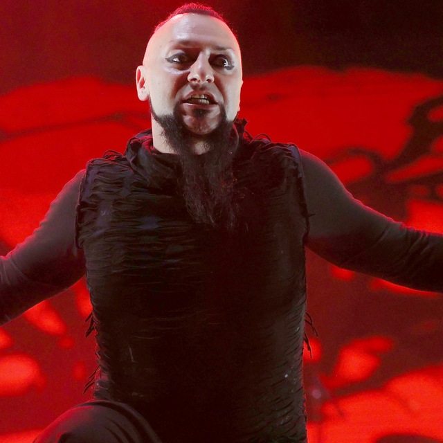 Konser saatini milli maç için değiştirdi