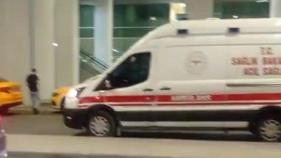 Yürüyen merdiven faciası: 3 yaralı