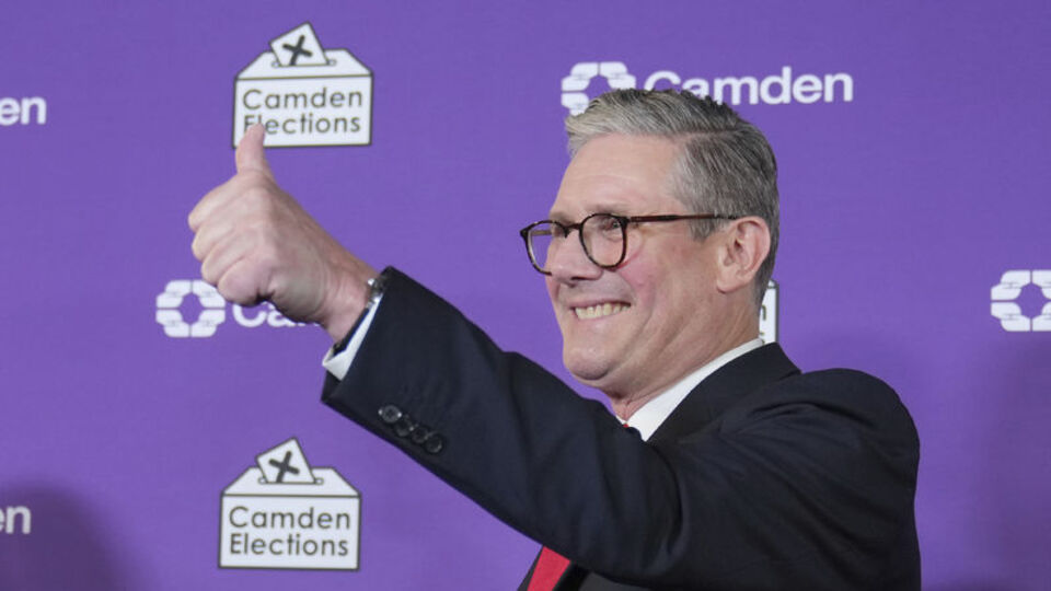 İngiltere'de 14 yıllık Muhafazakar Parti dönemi sona erdi