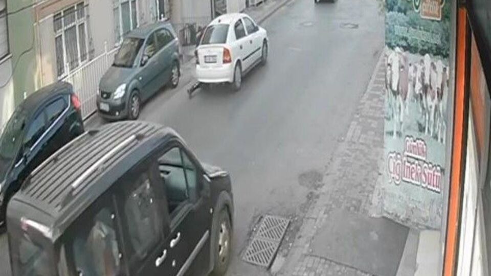 O an kamerada! Polise çarpıp sürükledi!