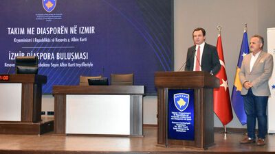 Kosova Cumhurbaşkanı İzmir'de