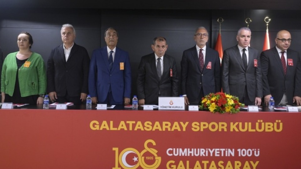Galatasaray'da kritik olağanüstü genel kurulu başladı