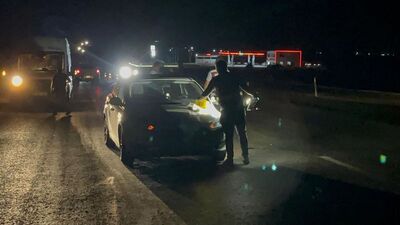 Uzun namlulularla yaylım ateşi! Ölenler var!