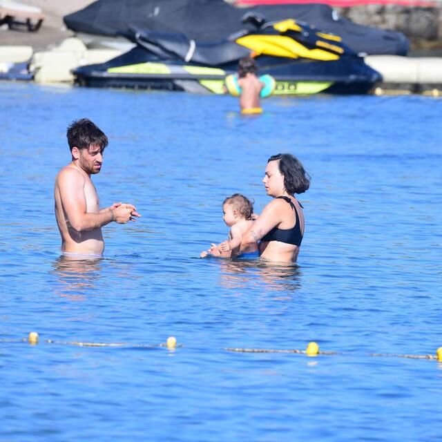 Ailece deniz keyfi