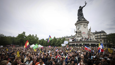 Fransa'da seçimin ikinci turu başladı