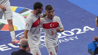 "Türkler başı dik veda etti"