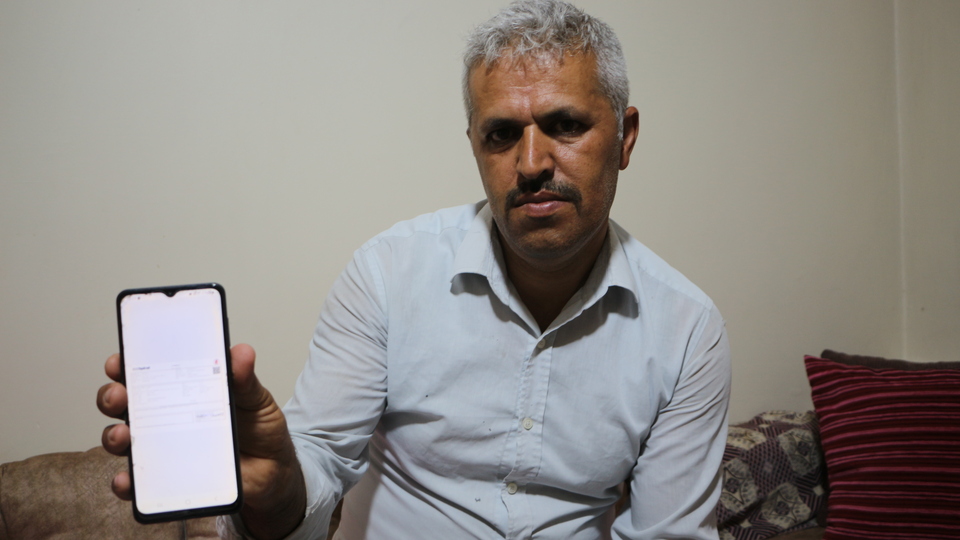 "Çevrede sahtekar çok inanmayın" diyerek dolandırdı