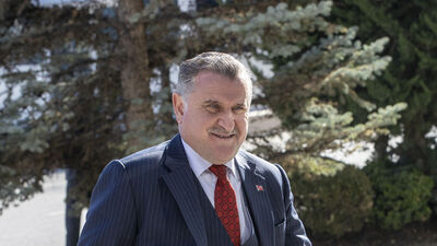 Bakan Bak'tan Yusuf Can Zeybek'e tebrik!