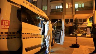 Komşulardan "koku" ihbarı! Yalnız yaşayan kadının şüpheli ölümü!