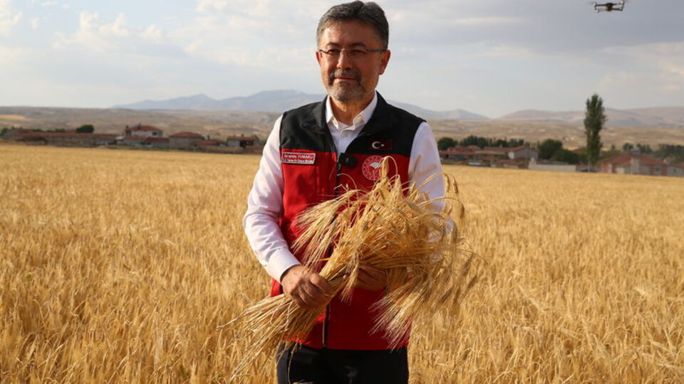 Bakan Yumaklı'dan "ithal ürün" iddialarına yanıt