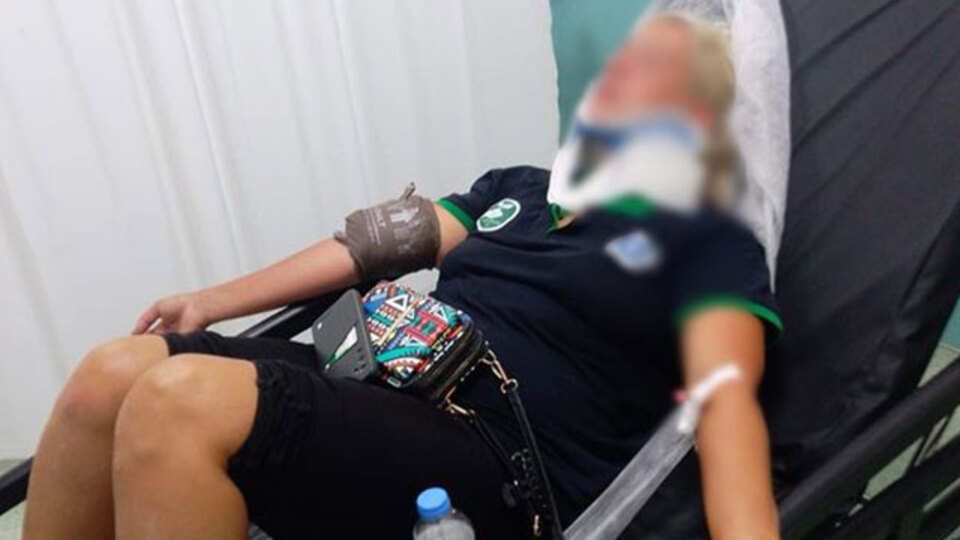 Kadın plaj görevlisini 3 kız kardeş feci dövdü!