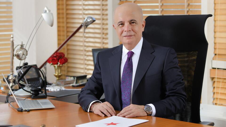 Yıldız Holding'e 'eşit ücret' sertifikası