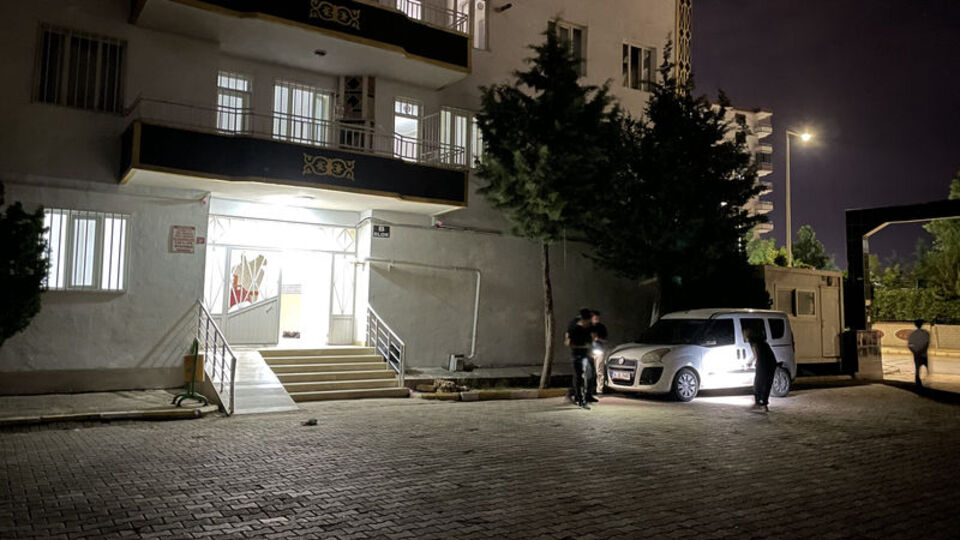 Akraba kavgası kanlı bitti: 2 kardeş yaralandı