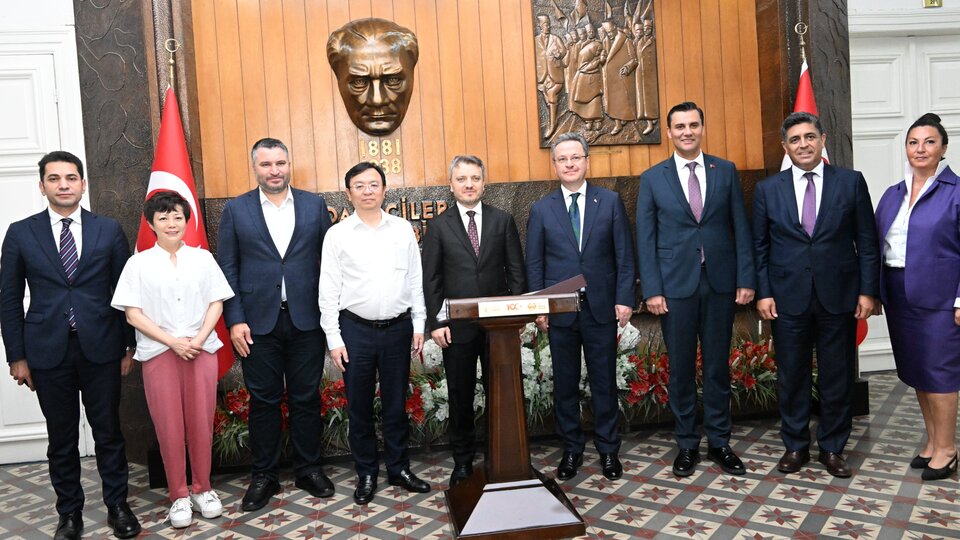 BYD'den Manisa'ya ziyaret