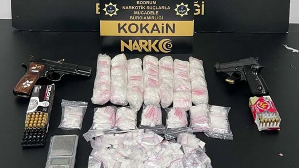 Bodrum'da 765 paket kokain ele geçirildi: 3 tutuklama