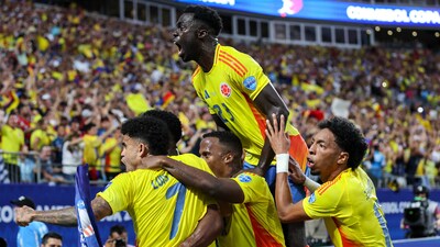 G.Saray'dan Davinson Sanchez'e tebrik!