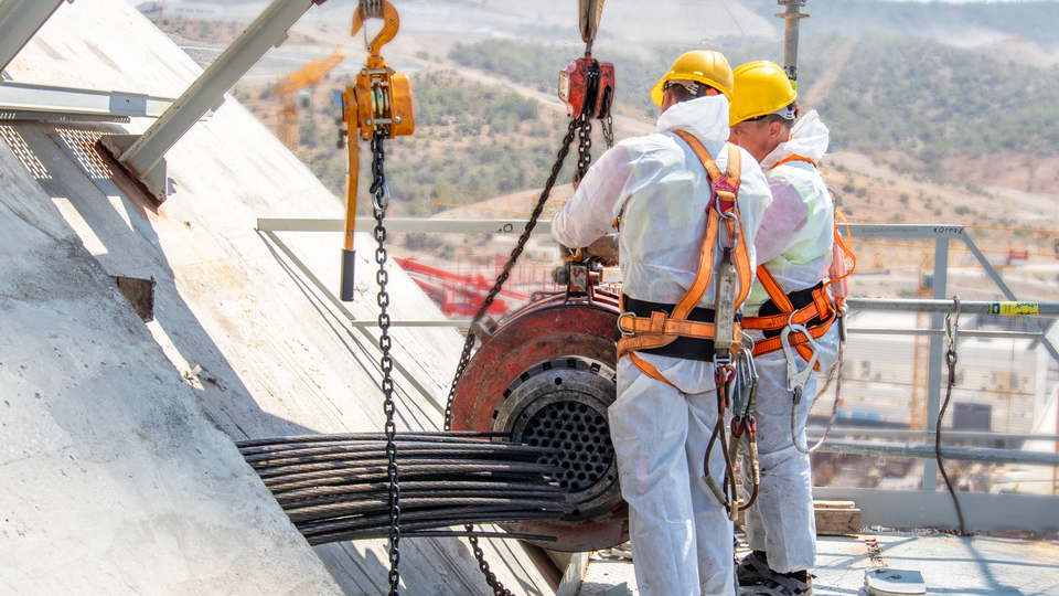 Akkuyu'da işçiler yemekten zehirlendi