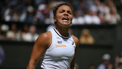 Paolini ile Krejcikova, finalde!