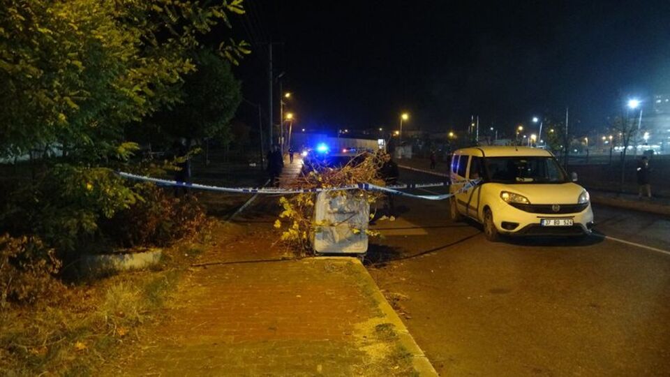 Bebeğini çöpe atan anne tahliyesini istedi