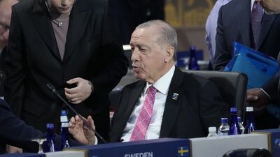 Cumhurbaşkanı Erdoğan'dan diplomatik temaslar