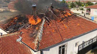 Anne ile oğlu yangında can vermişti! Gizemli bir ölüm daha!