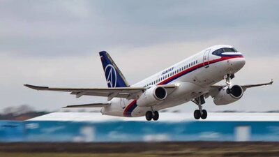 Rusya'da yolcu uçağı düştü