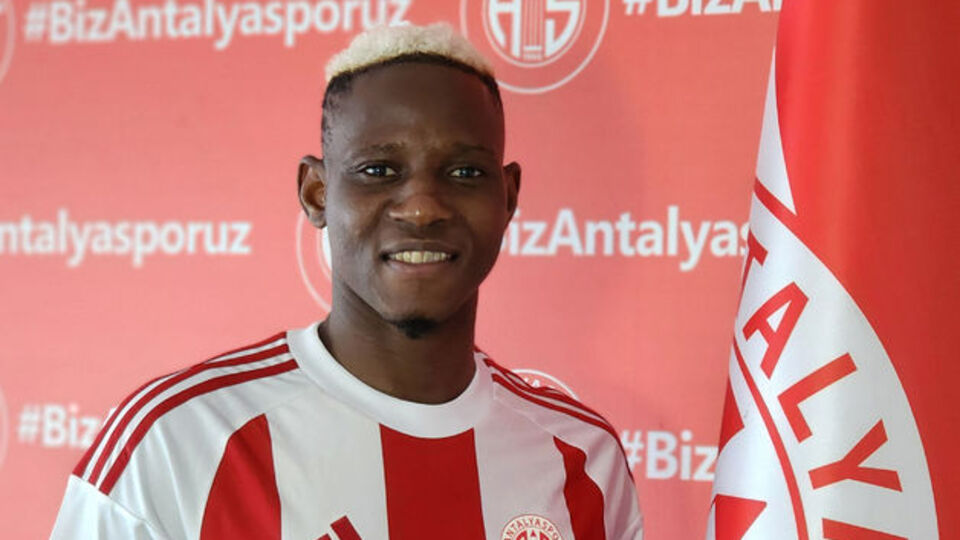 Antalyaspor'dan flaş transfer!